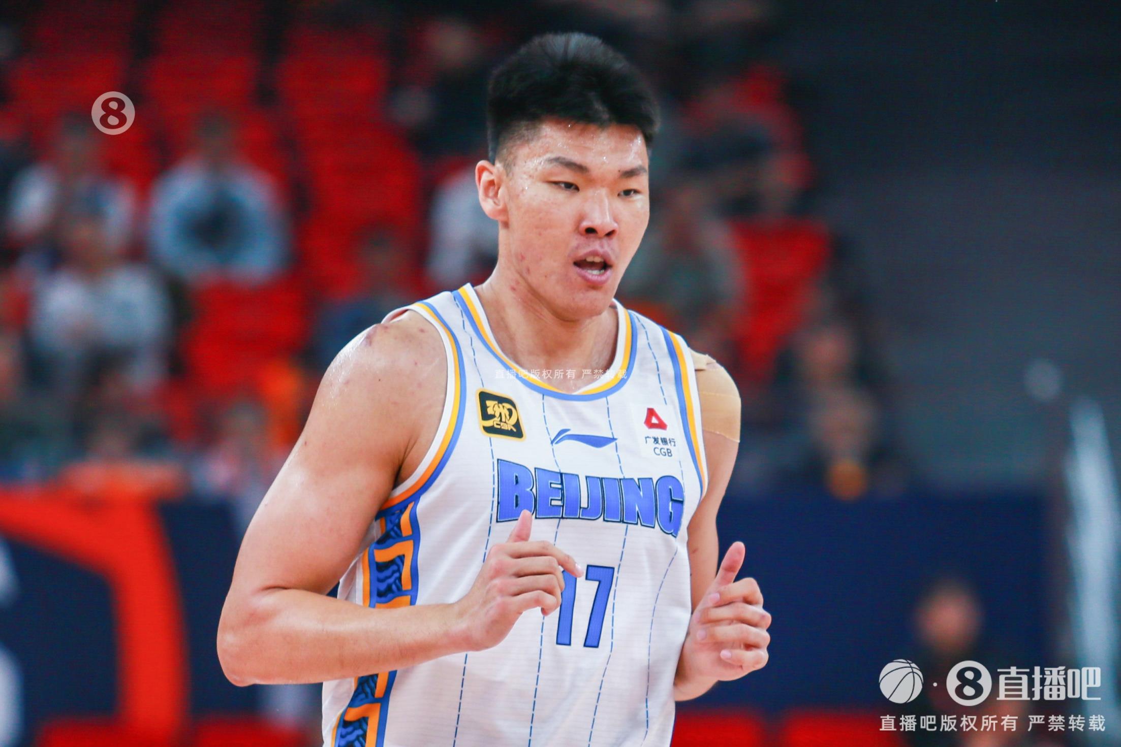 進攻端把握機會不錯！范子銘10投7中貢獻16分3助攻